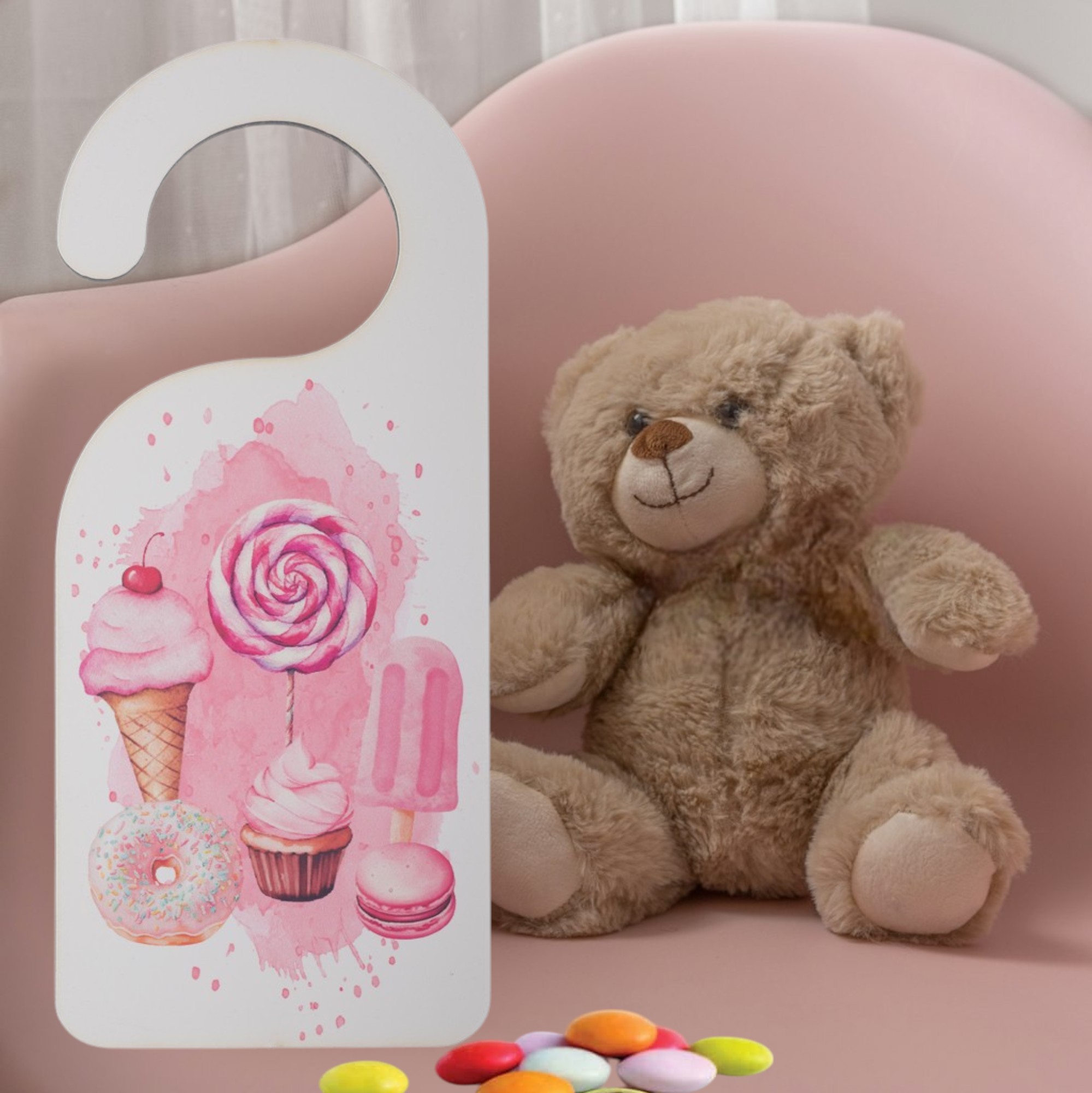 Baptism favor – Wooden door hanger with sweets - 1